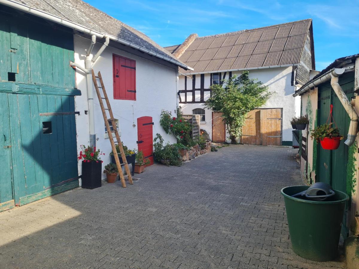 Ferienwohnung Im Wispertaunus Dickschied Buitenkant foto
