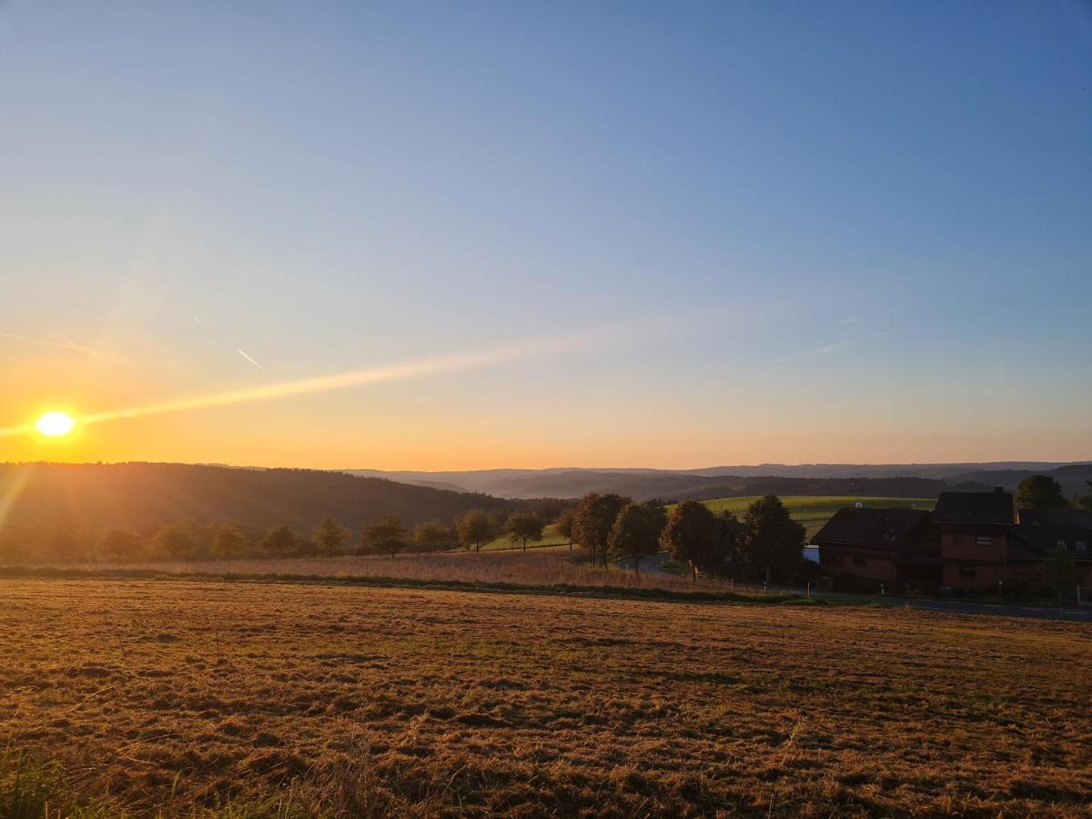 Ferienwohnung Im Wispertaunus Dickschied Buitenkant foto